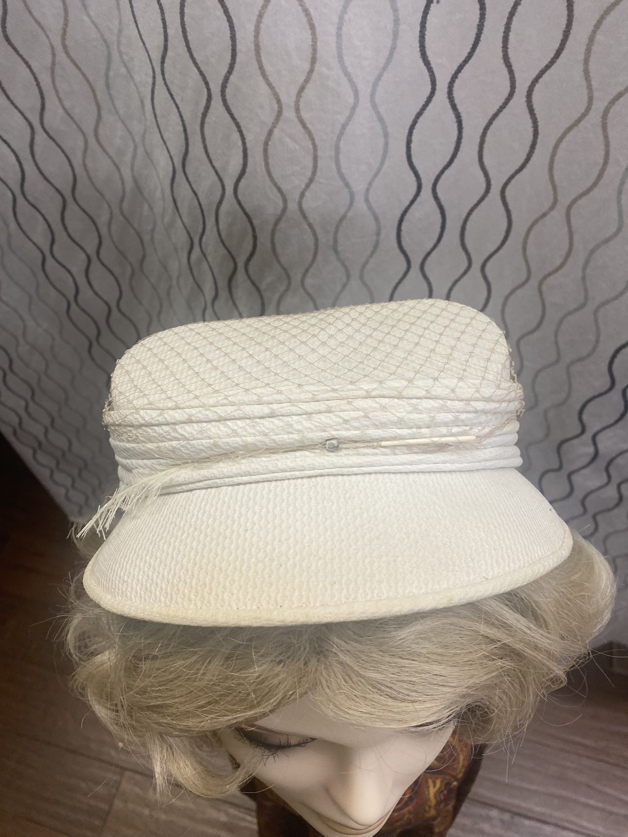 1950s women white pique hat with net tir