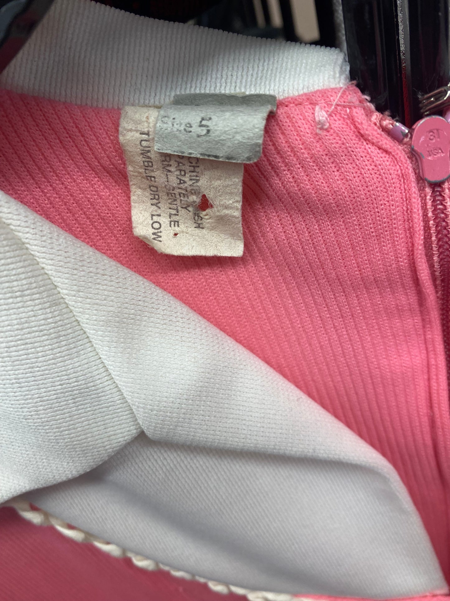 60's 70's Pink Gingham White Dagger Collar Dress