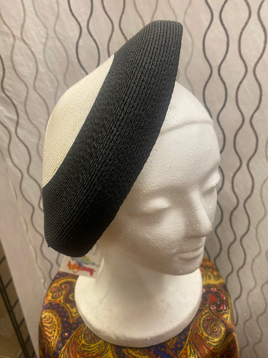 Black and White Woven Side Beret Tilt style Hat 1950-1960's