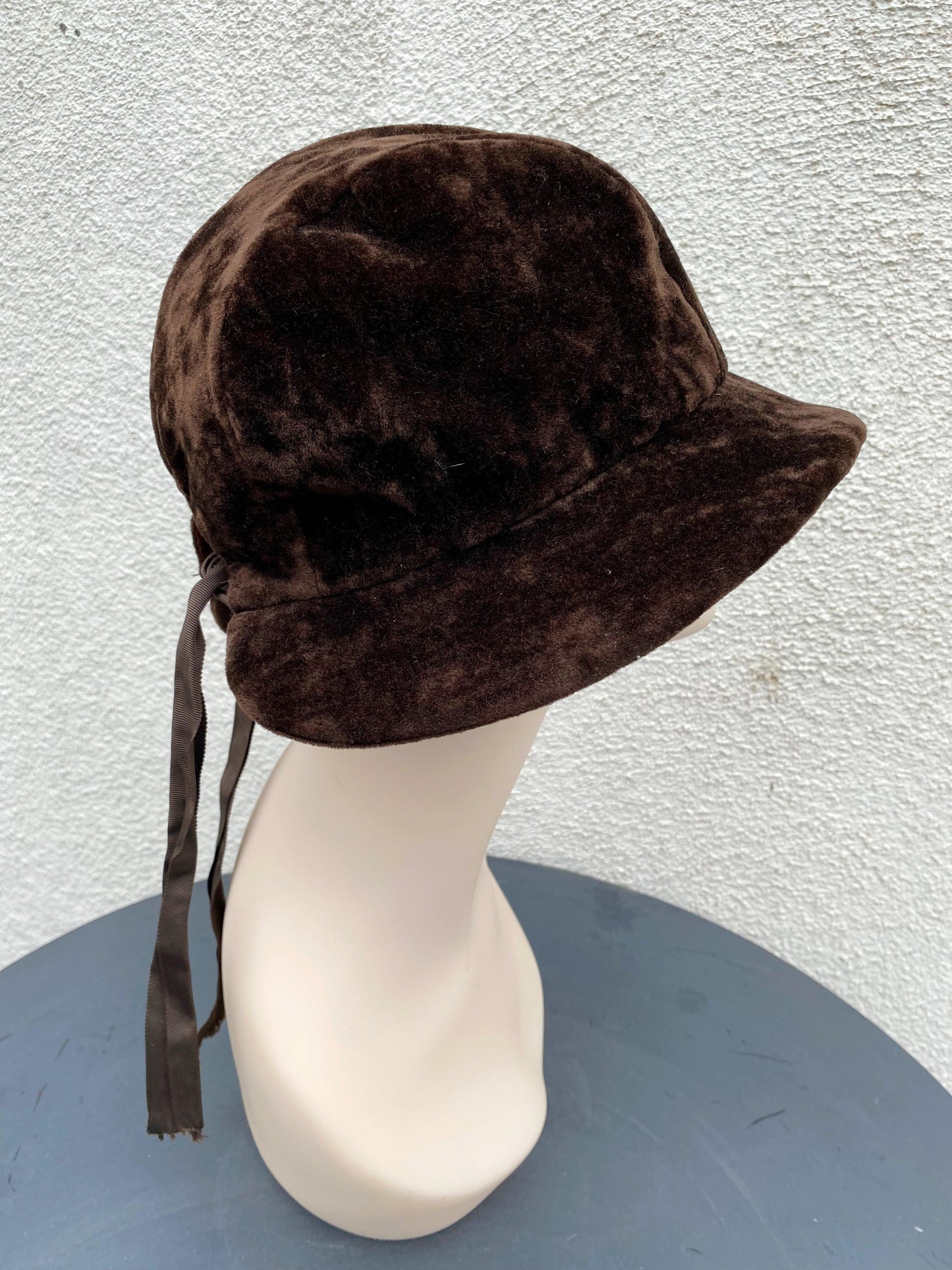 1940's Brown Velvet "Wonderful Life" Hat - A Walk Thru Time Vintage