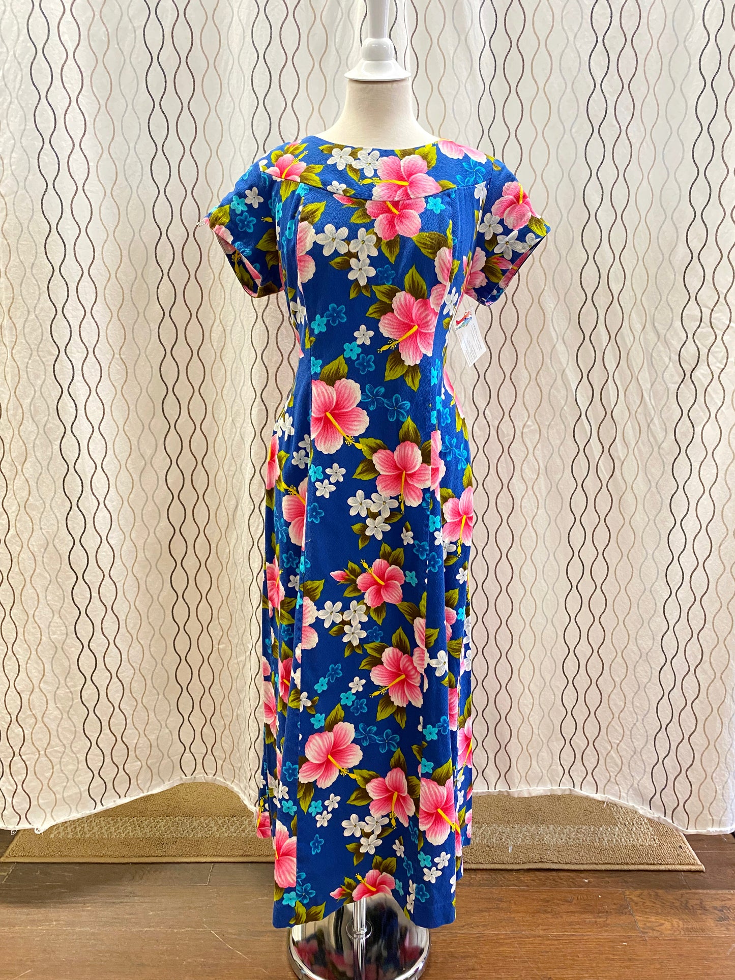 1970's Dark Blue Hawaiian Floral Maxi Dress - A Walk Thru Time Vintage