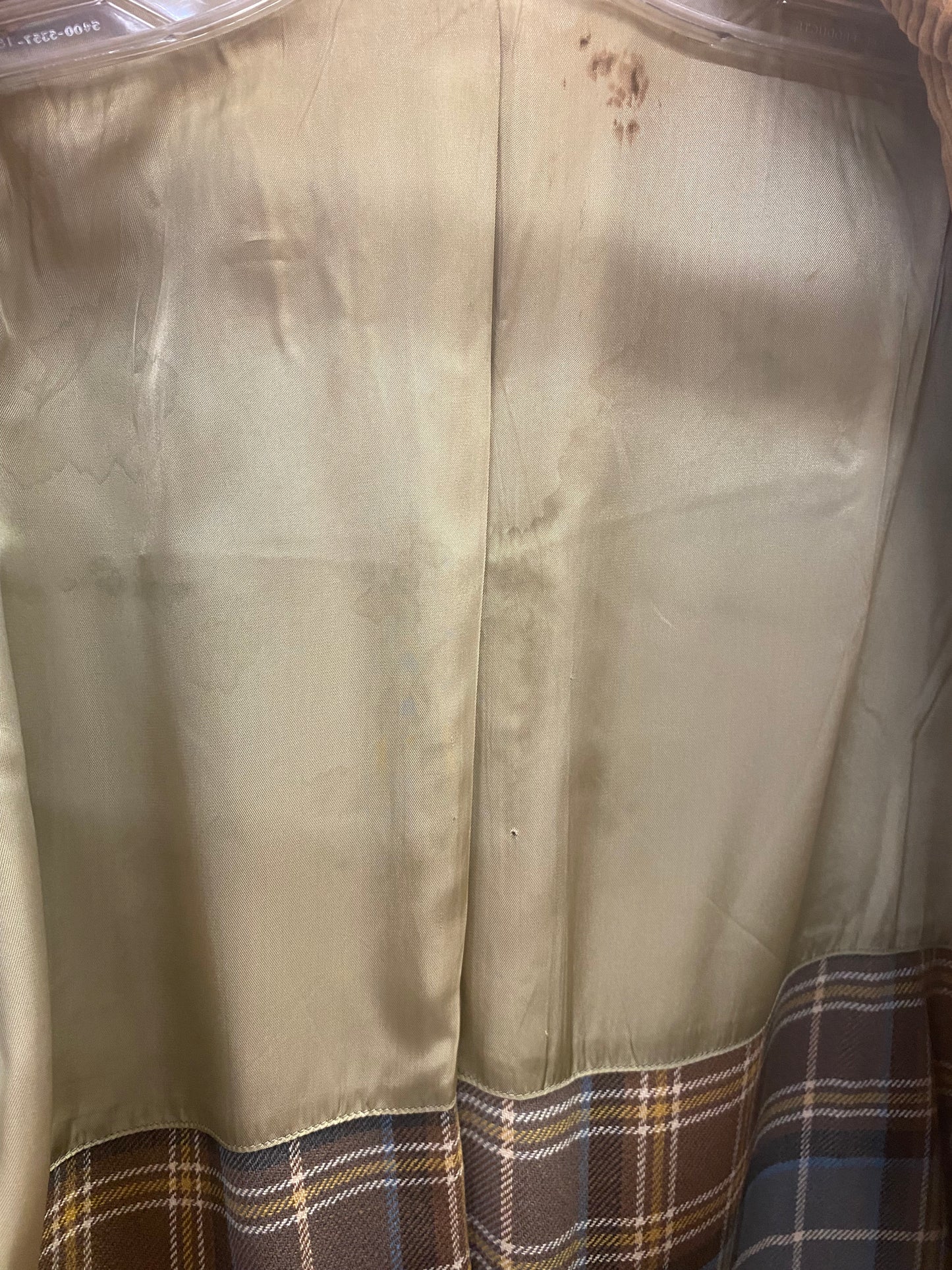 Man's Vintage Tan Corduroy Norfolk 3 Pocket Sportscoat