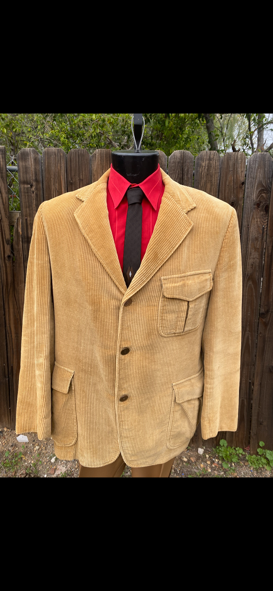 Man's Vintage Tan Corduroy Norfolk 3 Pocket Sportscoat