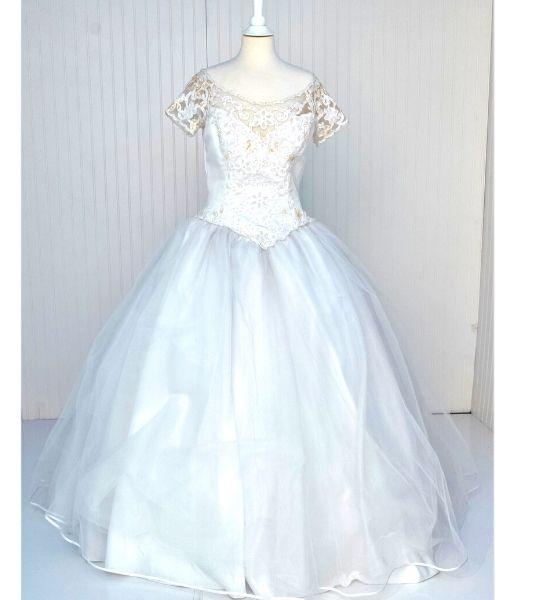Vintage tulle Wedding Dress Anastacia