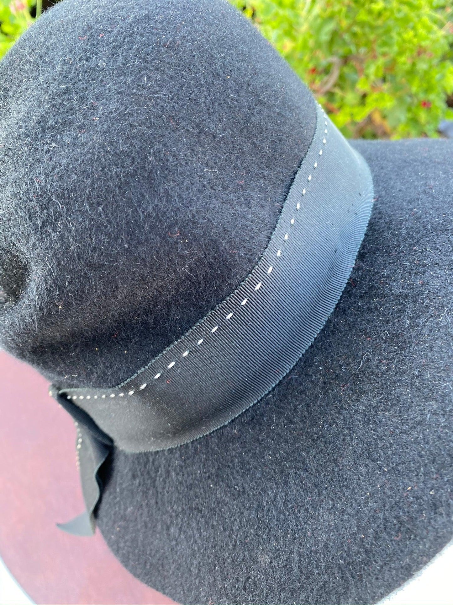 Vintage 1940's Black Wool Tilt Hat with Grosgrain Ribbon w white Stitching & bow - A Walk Thru Time Vintage