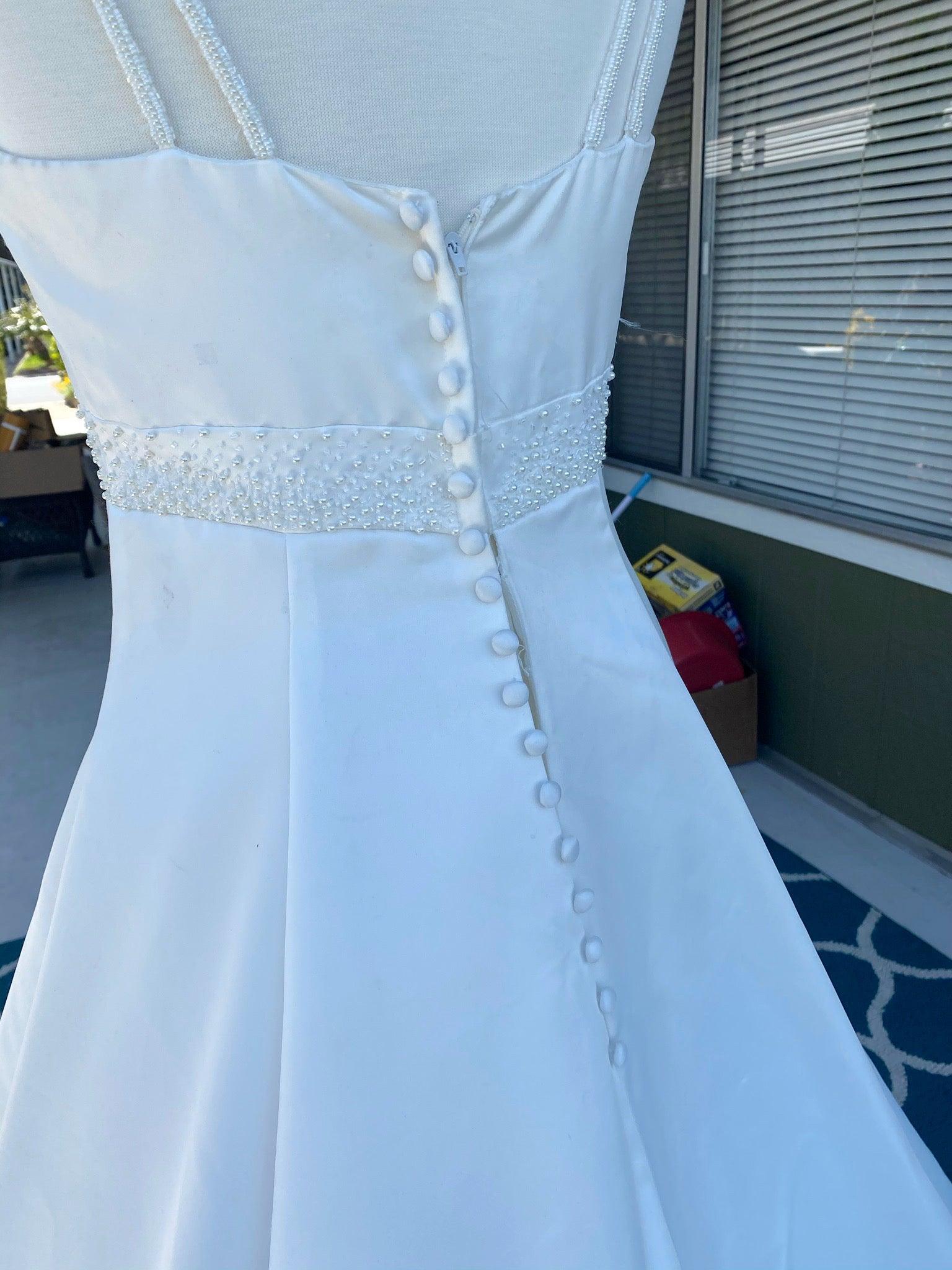 The Angelina Wedding Gown - A Walk Thru Time Vintage