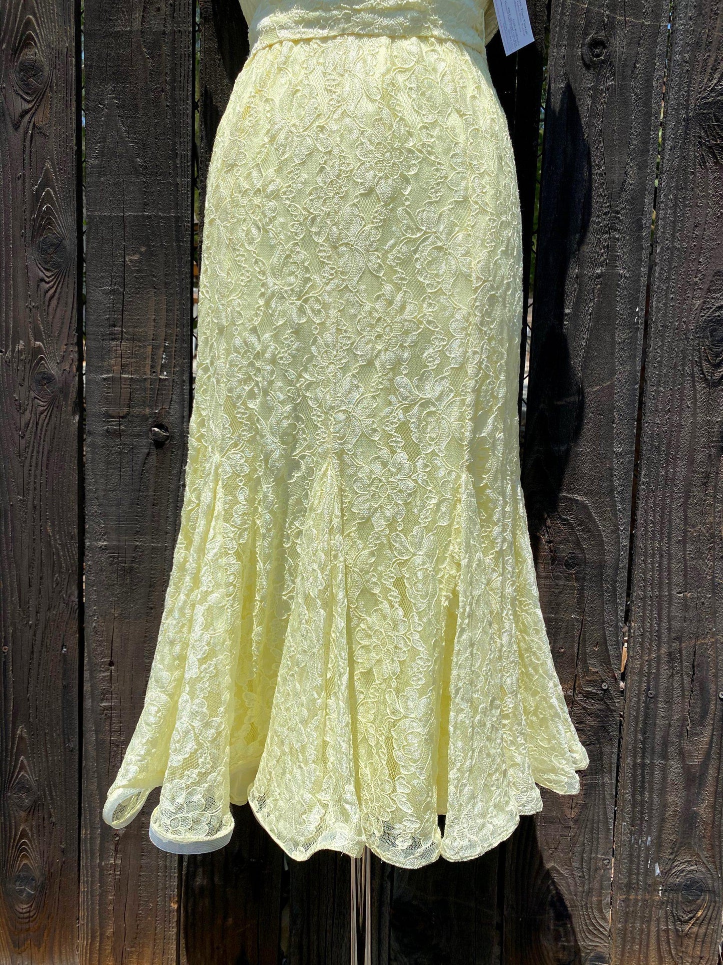 1980's Yellow Lace Swing Dress - A Walk Thru Time Vintage