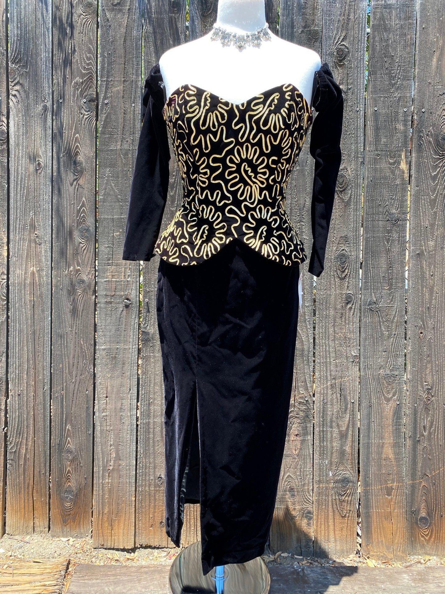 1980's Strapless Velvet Peplum Evening Gown With attached Gloves - A Walk Thru Time Vintage