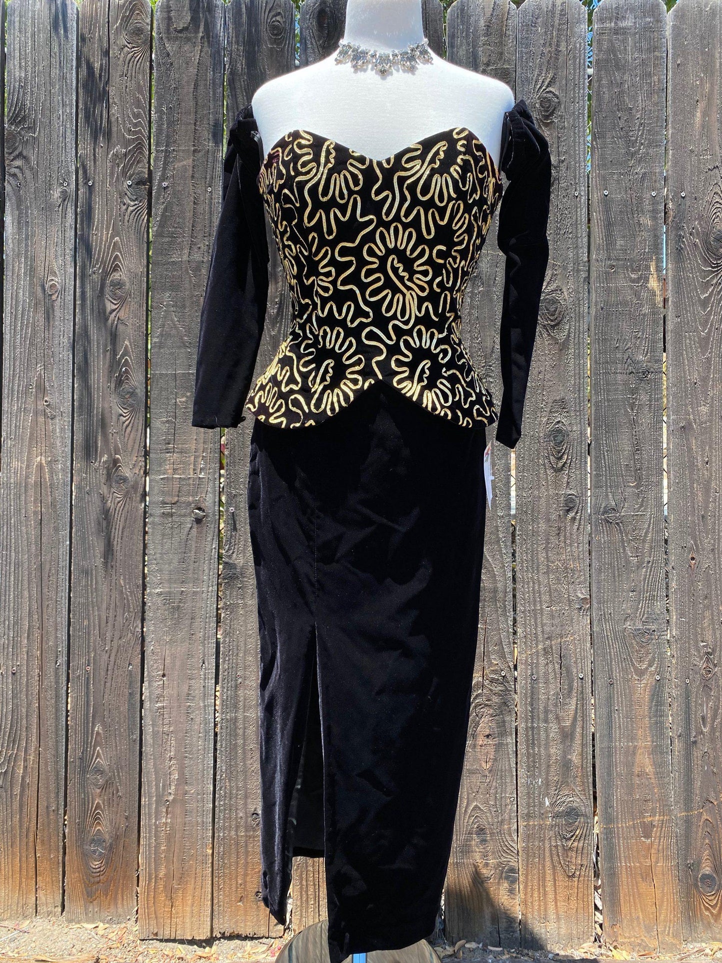 1980's Strapless Velvet Peplum Evening Gown With attached Gloves - A Walk Thru Time Vintage
