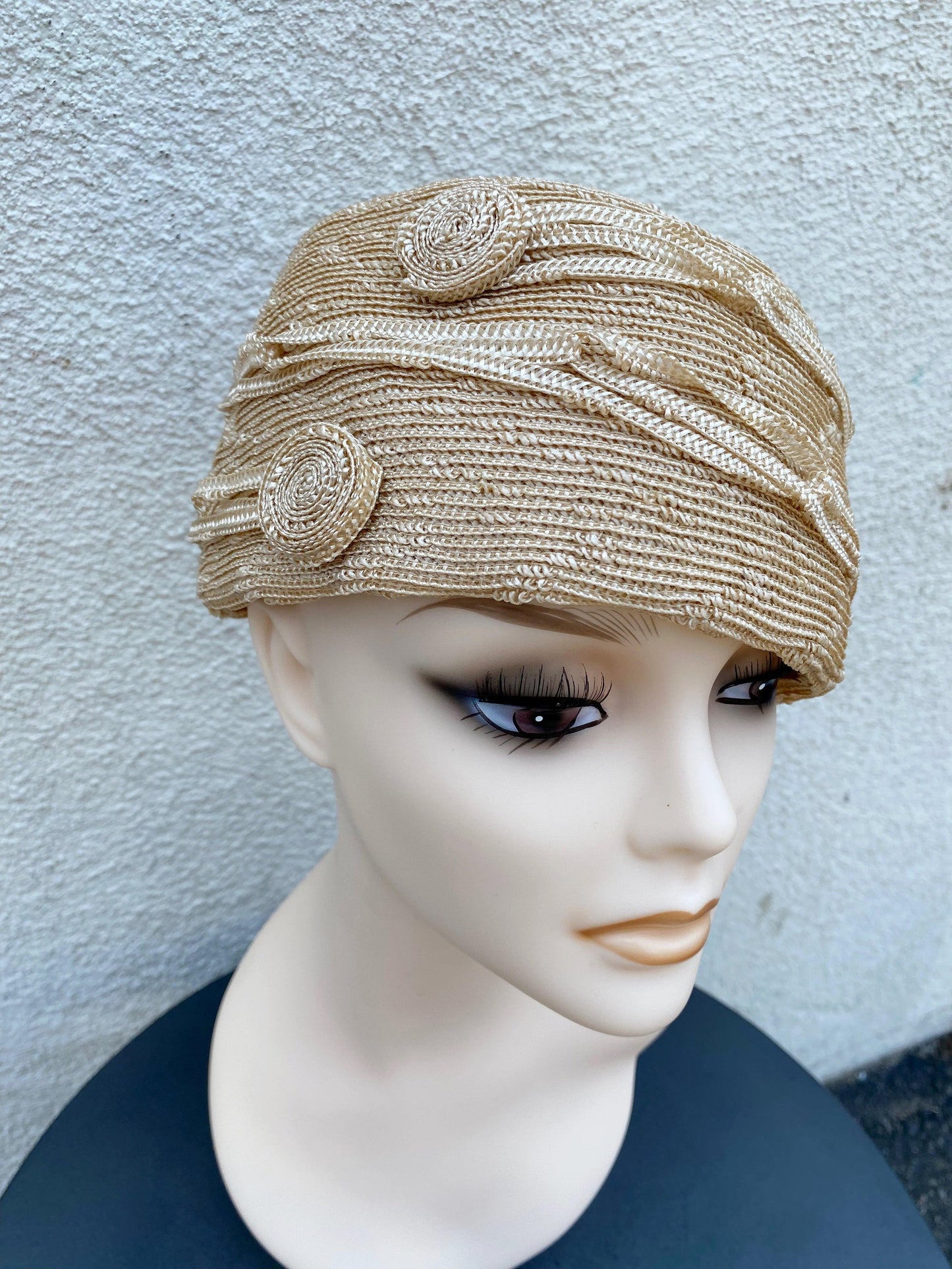 1920's Beige Straw Cloche Hat with Woven Circles - A Walk Thru Time Vintage