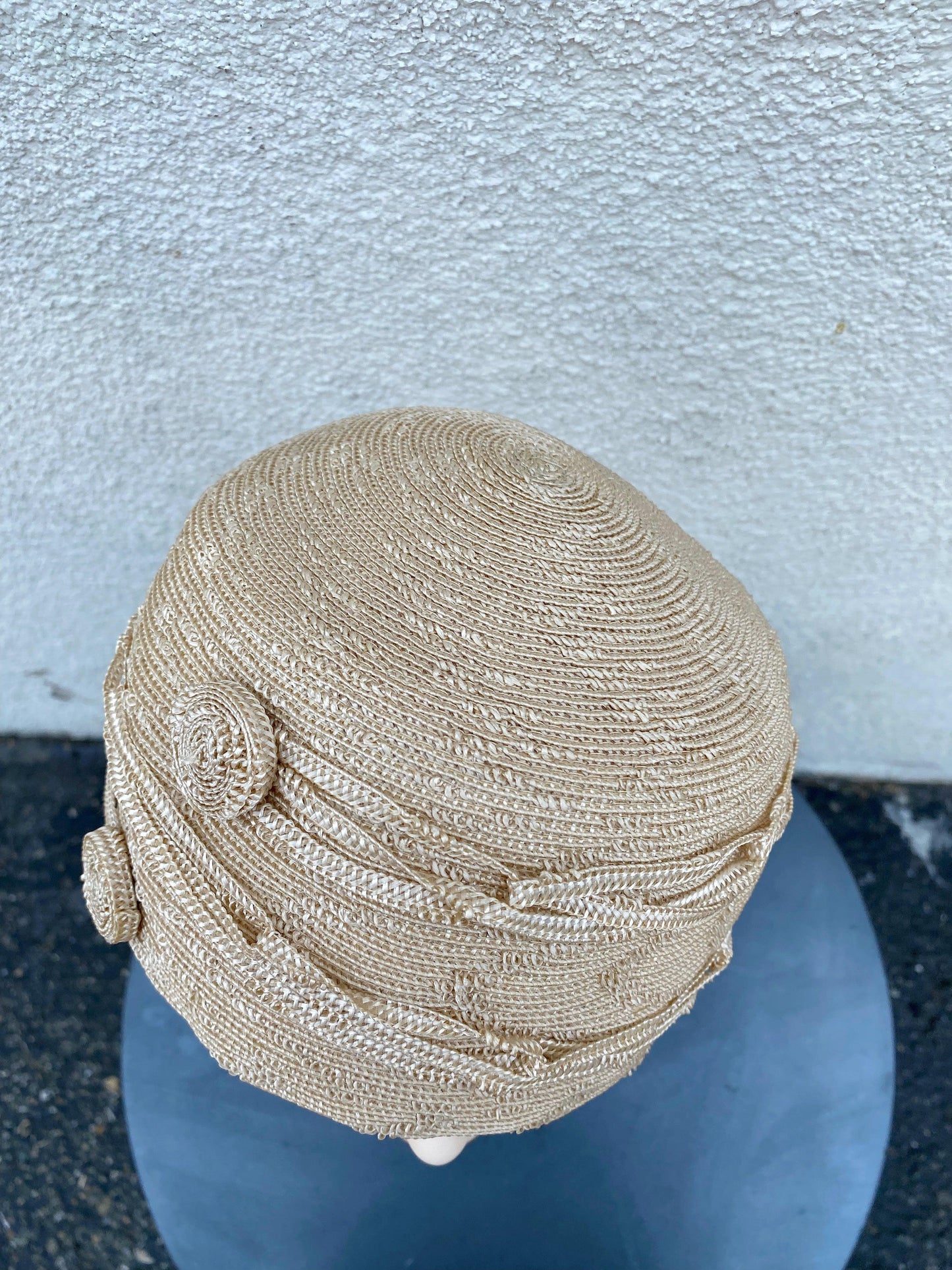 1920's Beige Straw Cloche Hat with Woven Circles - A Walk Thru Time Vintage