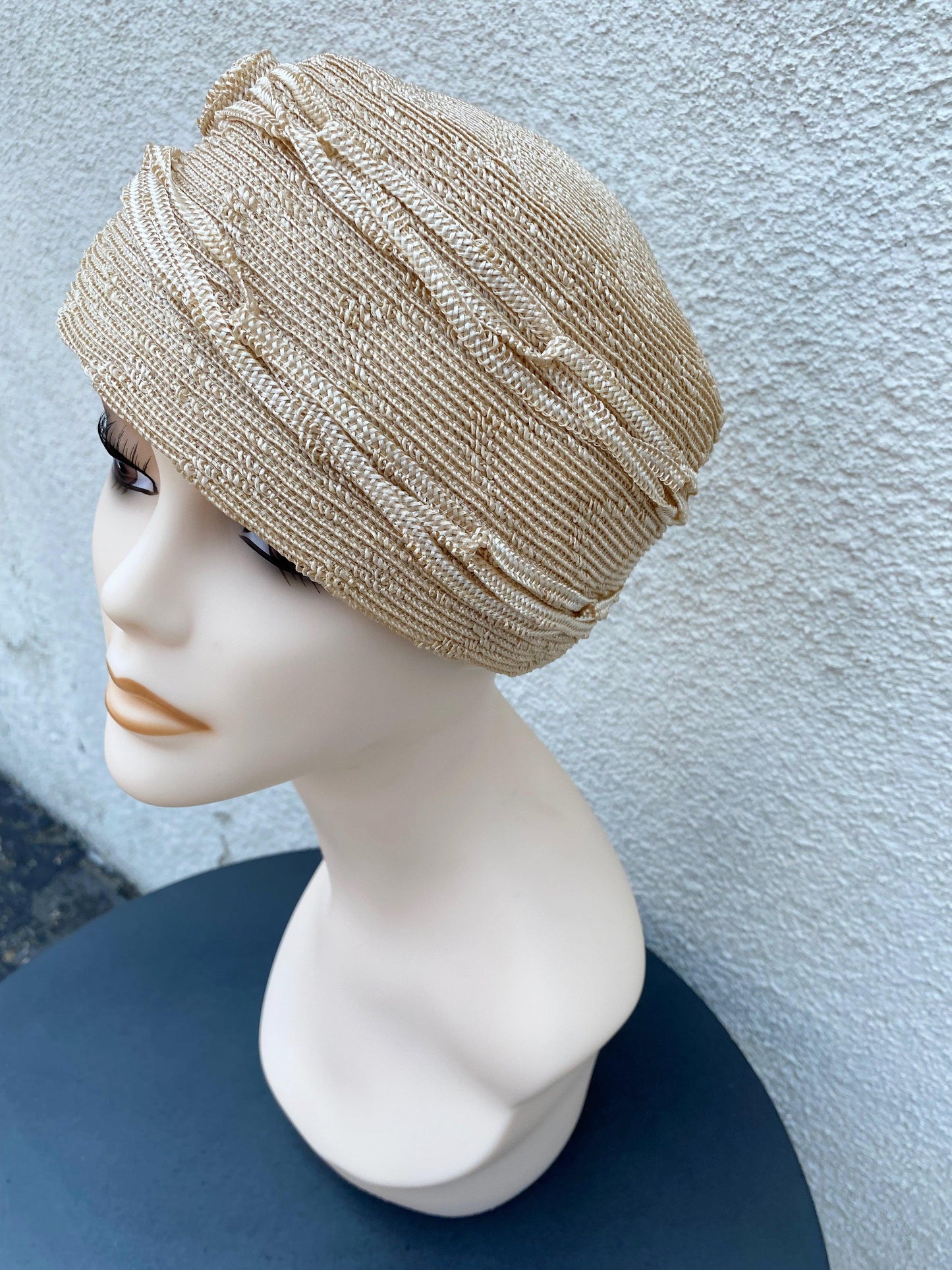 1920's Beige Straw Cloche Hat with Woven Circles - A Walk Thru Time Vintage