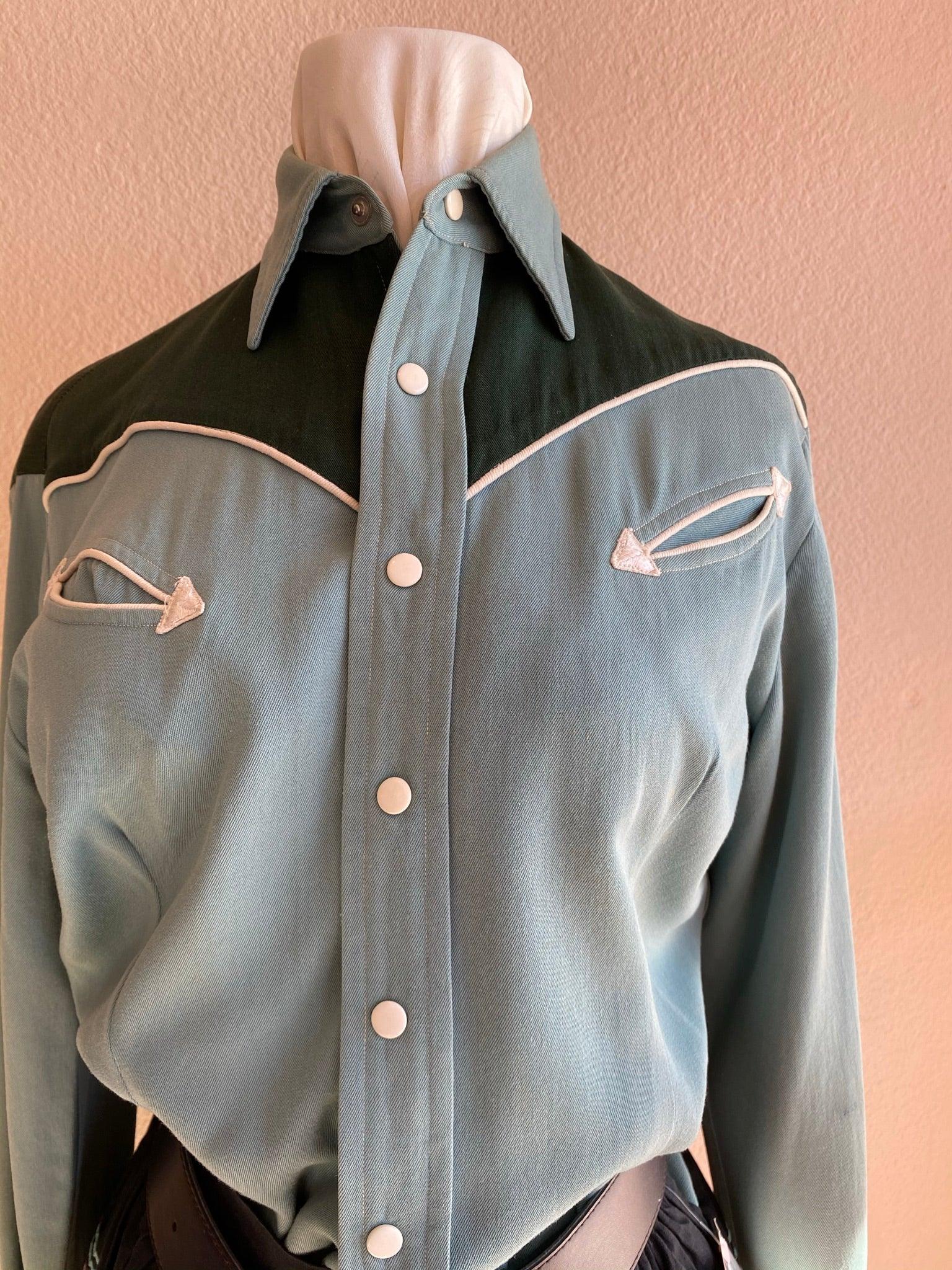 Vintage 1940's Gaberdine 2 tone Western Rockabilly Cowgirl Shirt - A Walk Thru Time Vintage